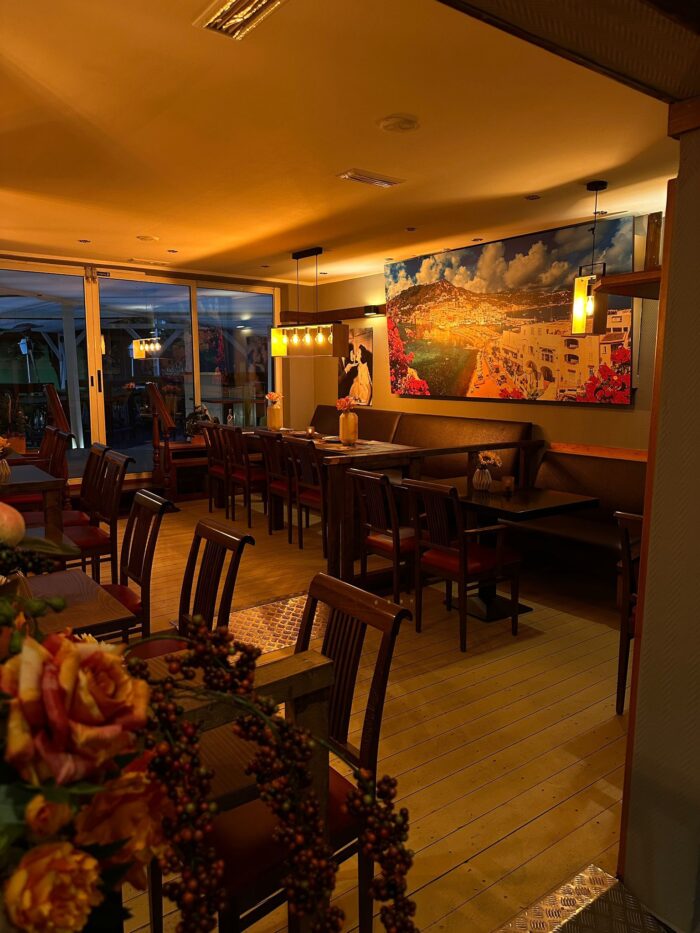 Gemütlicher Innenbereich des italienischen Restaurants Da Paolo 2 in Dortmund