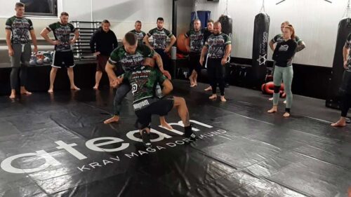 Intensives Selbstverteidigungstraining mit dem Alpha Team in der Akademie Dortmund