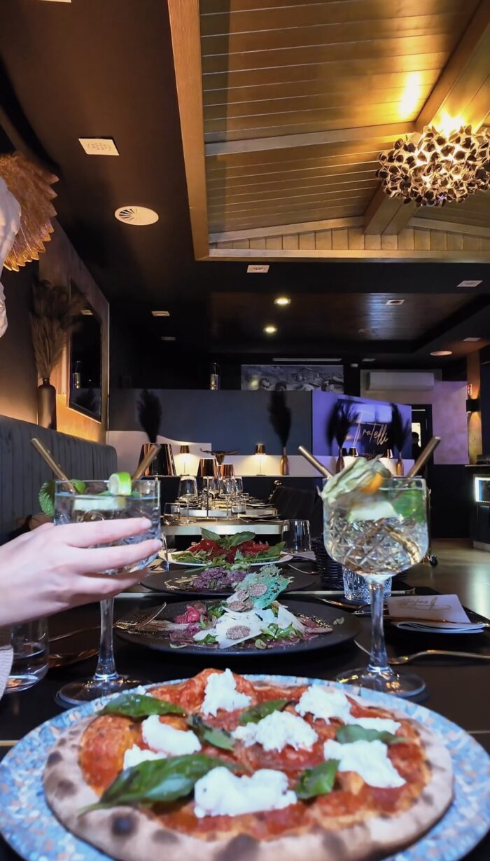 Elegantes Abendessen mit Cocktails und italienischen Speisen im stilvollen Ambiente des Ristorante Fratelli Bottrop