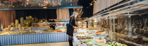 Russisches All-you-can-eat Dinner and Dance für bis zu 4 Personen