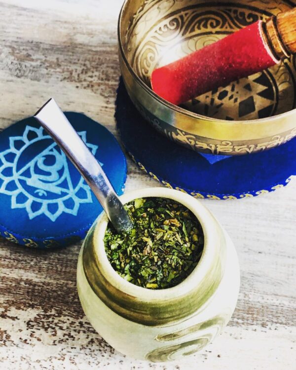Traditionelles Mate-Set mit Kräutermischung von Meta Mate Berlin