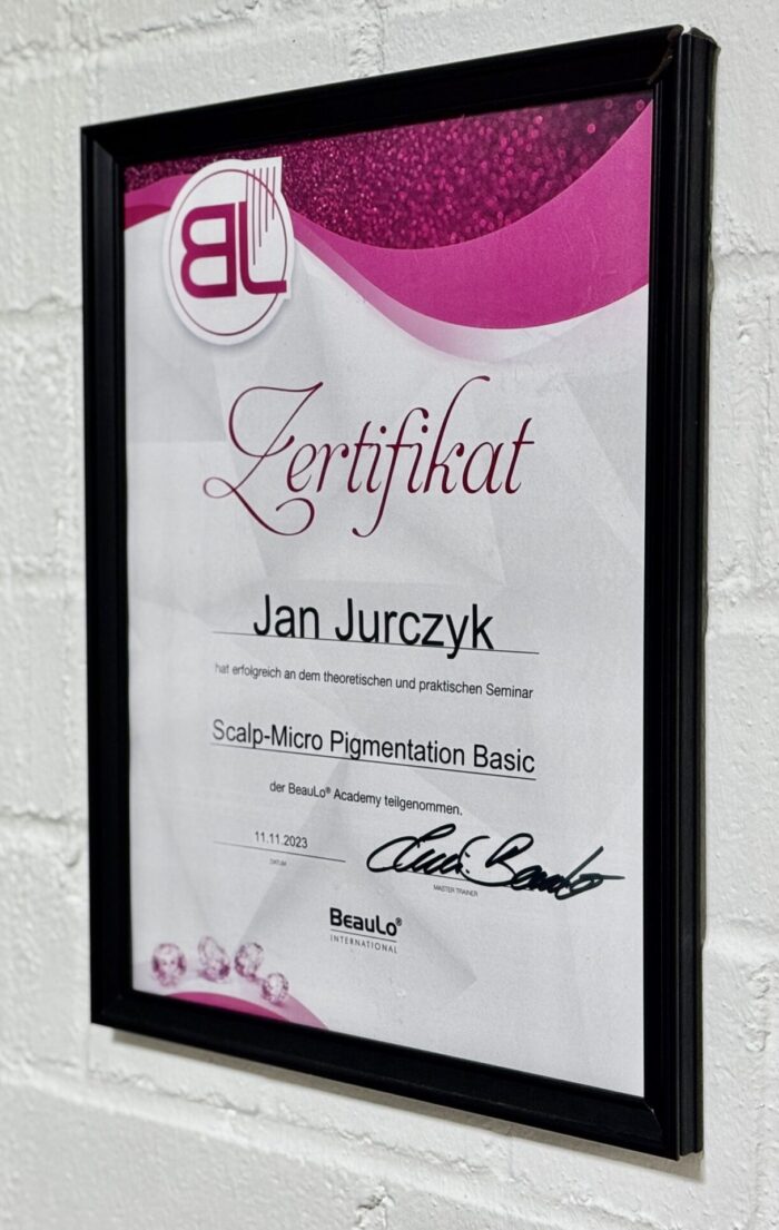 Zertifikat von Jan Jurczyk für Scalp Micro Pigmentation im SMP Vato Essen