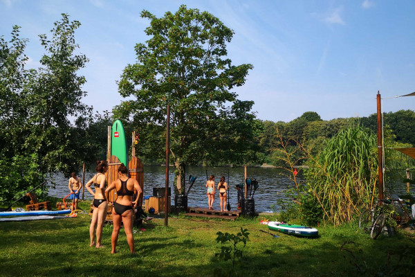 Stand Up Paddling-Verleih für bis zu 6 Personen – Bild 4