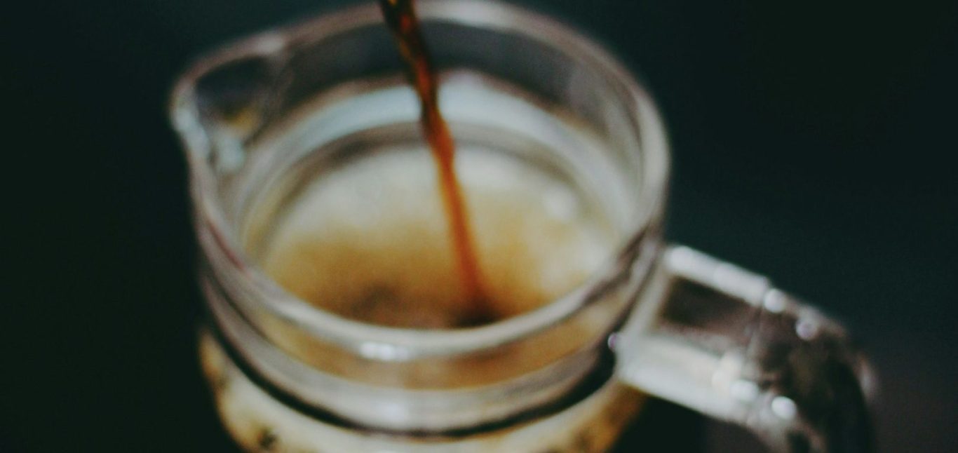 Kuchen & Matcha oder Eiskaffe für 2 Personen – Bild 4