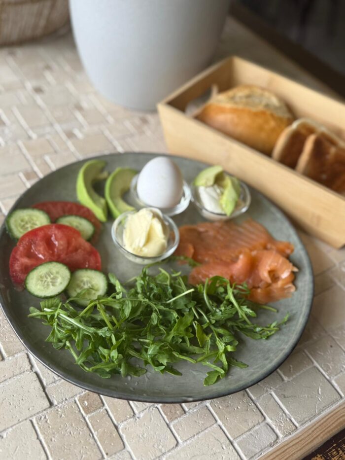 Frühstück mit Heißgetränk oder Matcha für 2 Personen – Bild 2