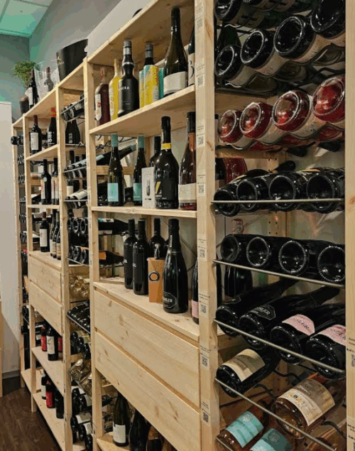 Wine Tasting & Snackteller für 2 Personen