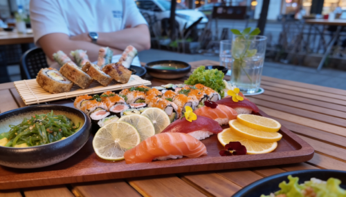 Sushi Platte & hausgemachte Drinks für 2 Personen