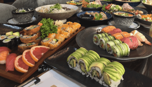 Sushi Platte & hausgemachte Drinks für 2 Personen