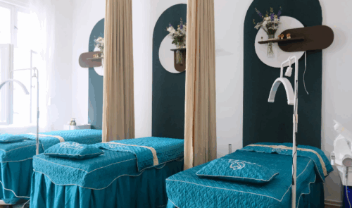 Luxury Head Spa & Gesichtsbehandlung