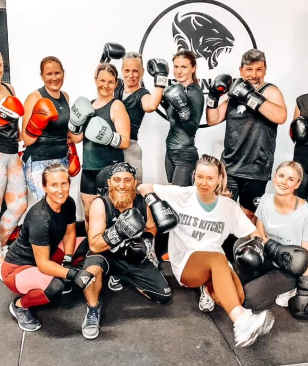 1 Monat  Selbstverteidigungs- & Fitnesskurse – Bild 3