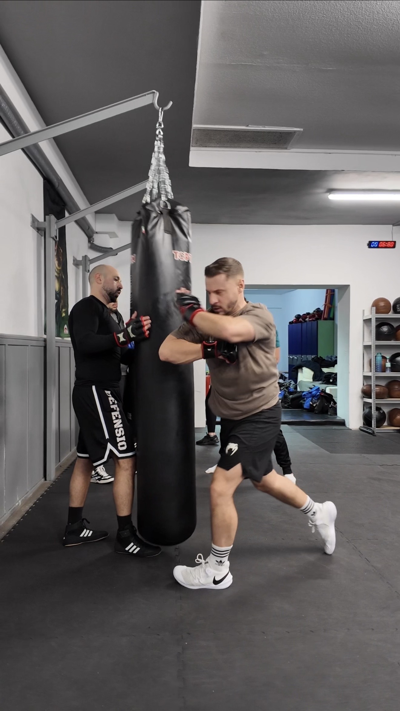 1 Monat  Selbstverteidigungs- & Fitnesskurse – Bild 5