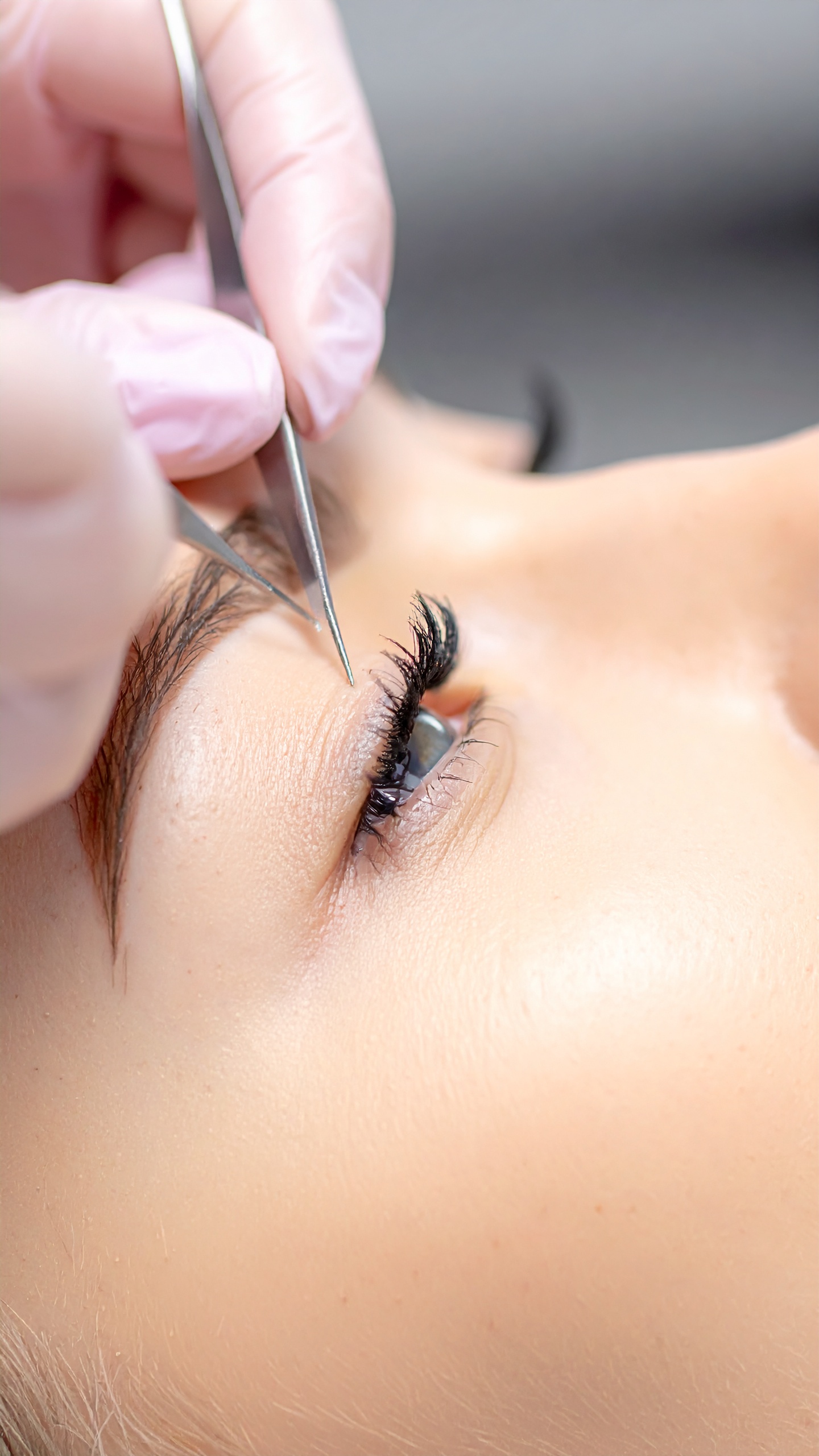 Wimpern- & Augenbrauenlifting – Bild 3