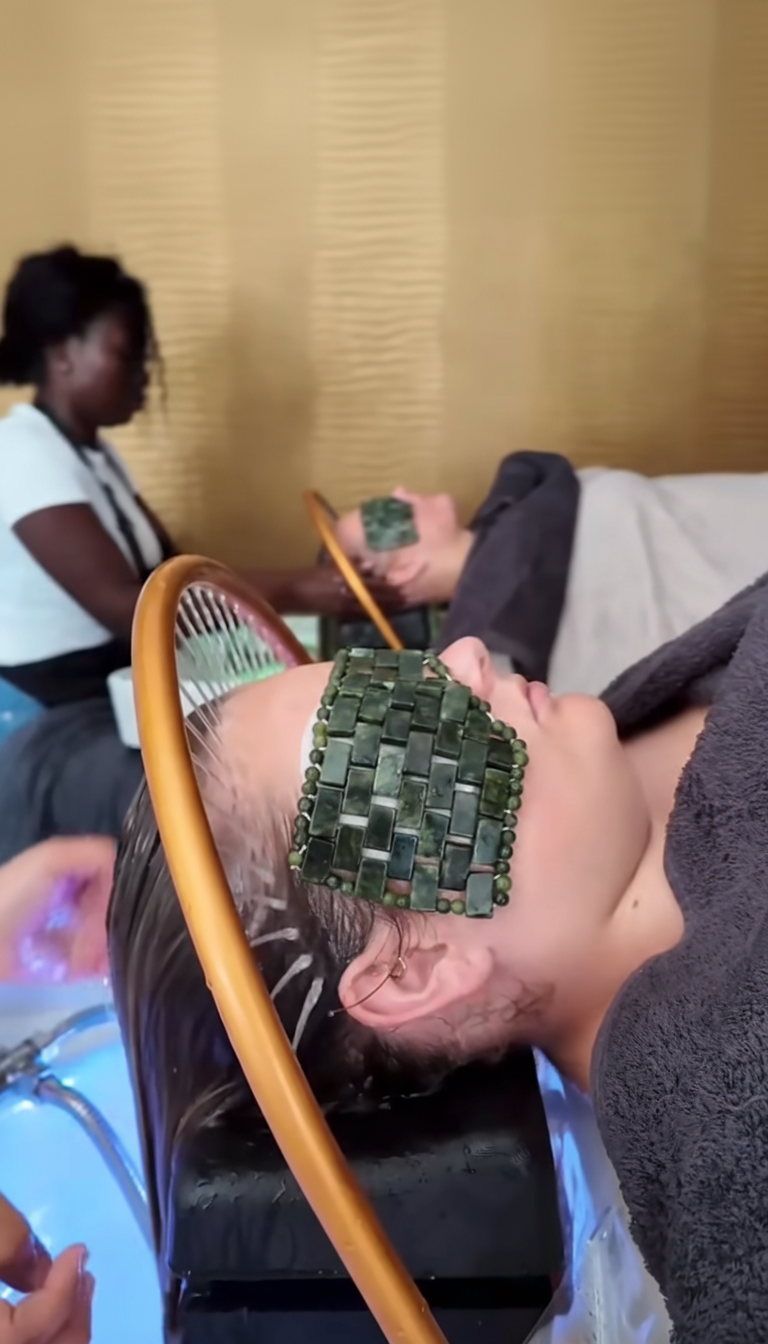 Entspannendes Head Spa – Bild 2