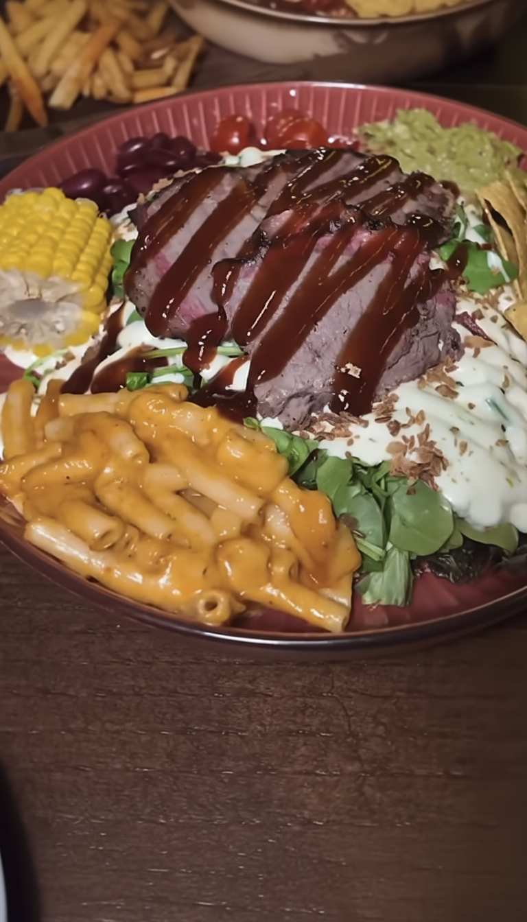 Pastrami Burger, Sandwich & Bowl – Bild 4