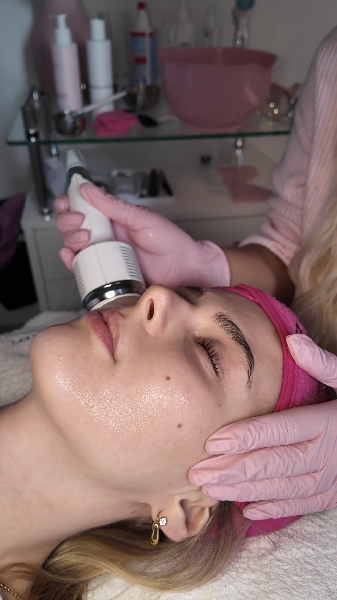Aquafacial & Microneedling – Bild 4