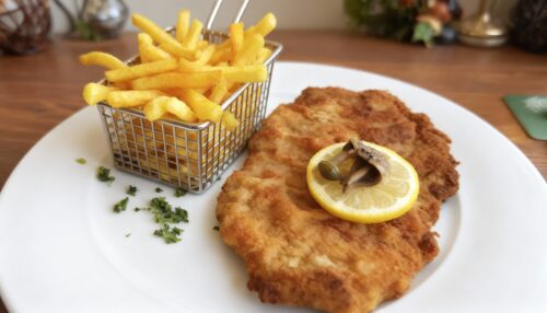 Wiener Schnitzel mit Beilagen