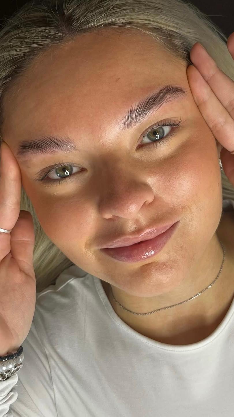 Wimpern- und Augenbrauenlifting – Bild 4