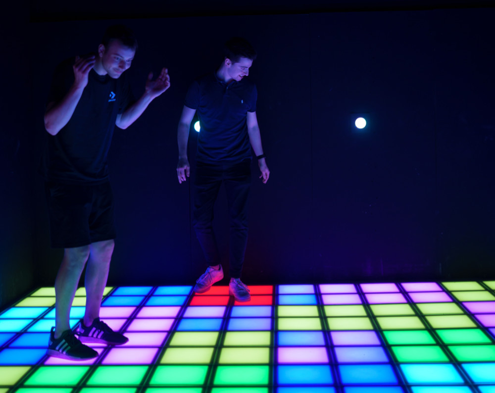 Interaktive Pixelgames für 2 Personen – Bild 4