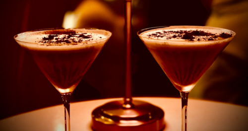 2 Cocktails nach Wahl