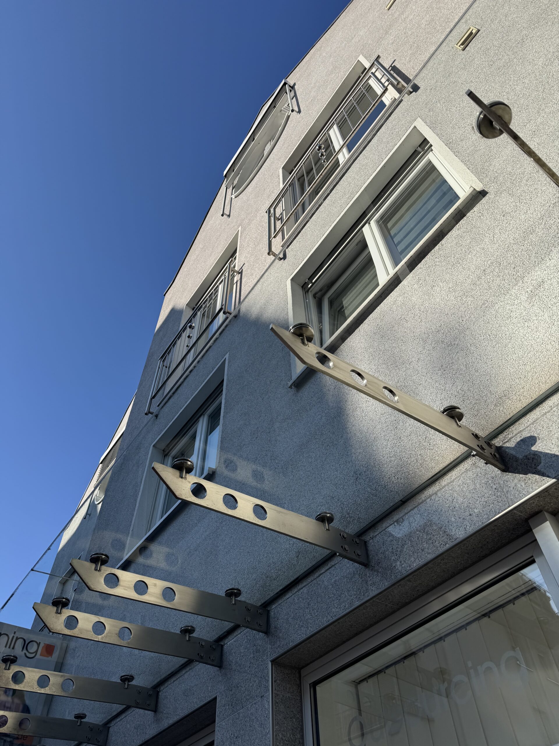 Fensterreinigung für 10 Fenster – Bild 7