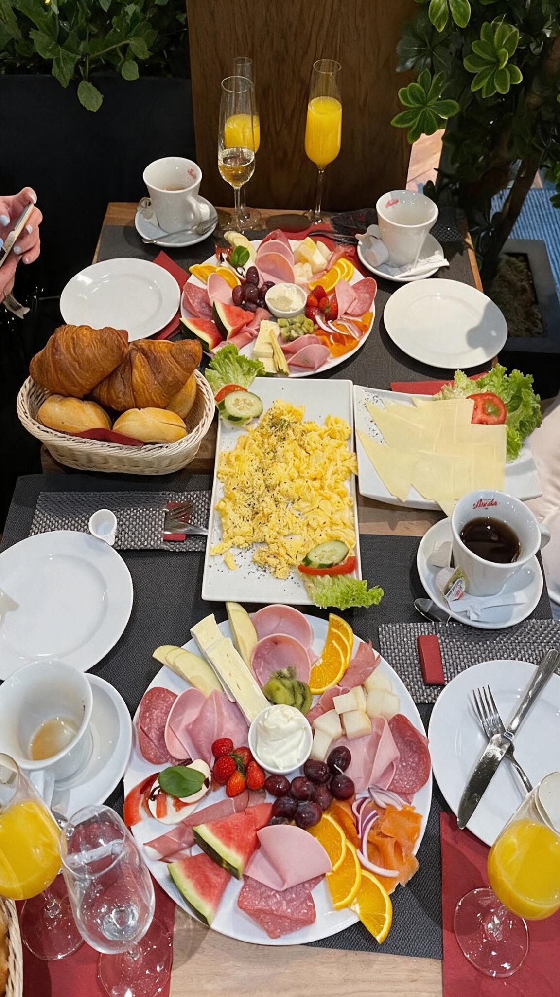 Glorious oder anatolisches Frühstück für 2 Personen – Bild 2