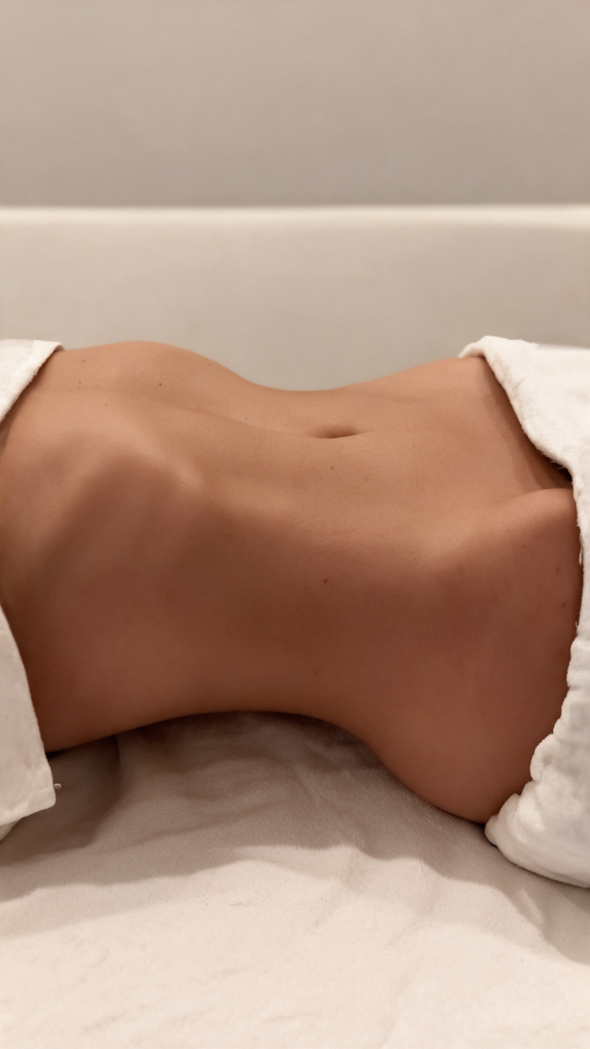 Bauchpartie nach dem Bauch Spezial bei Madero & Cupping Essen mit Maderomassage, Lymphdrainage, Cupping und ergänzendem Körperwickel