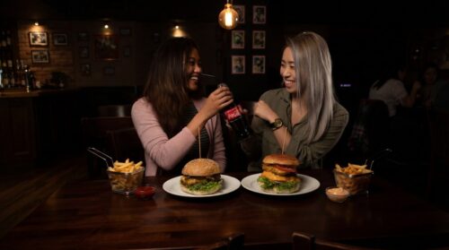 Smash- oder Beefburgermenü für 2 Personen