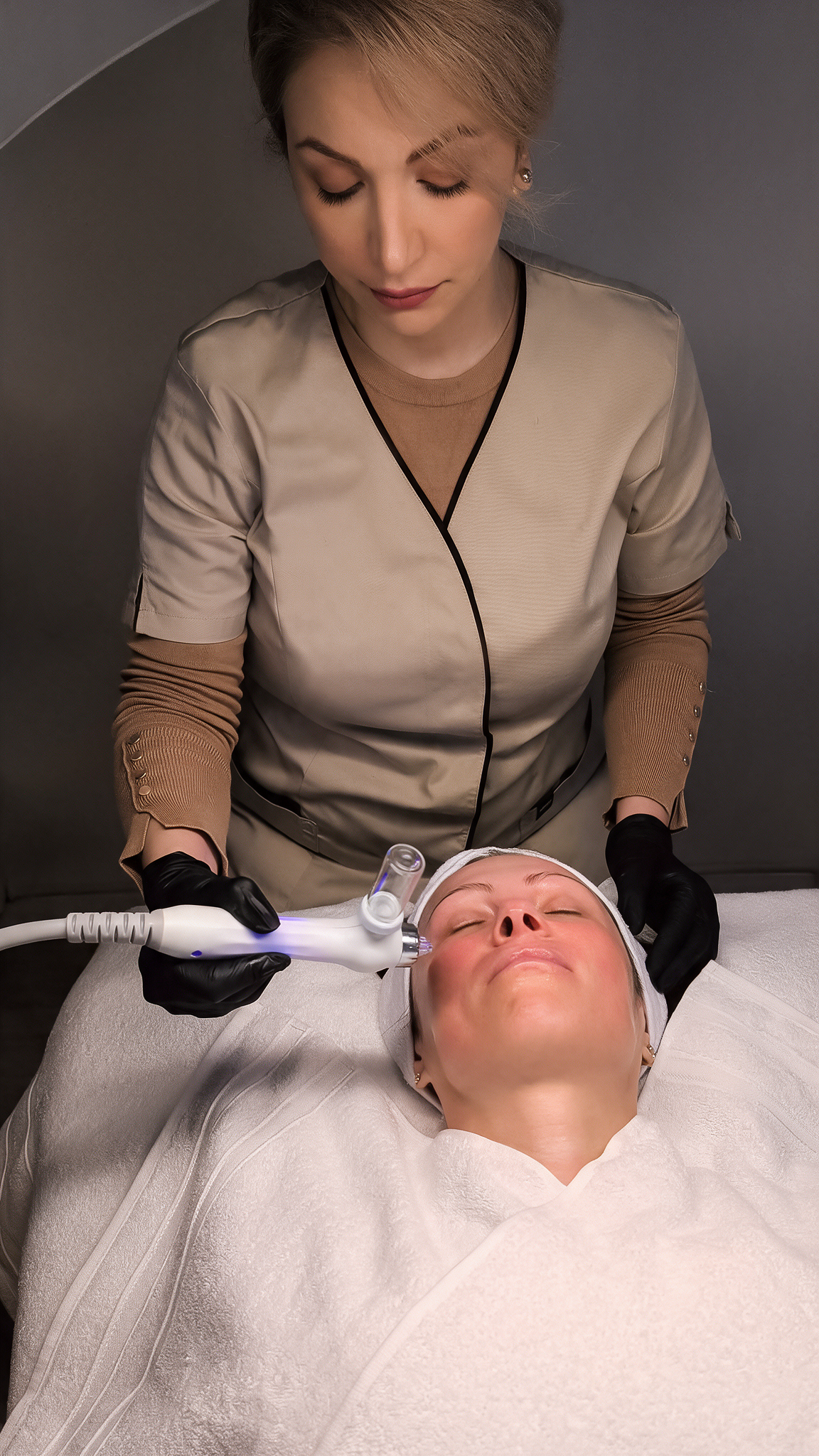 Aquafacial mit Anti-Aging – Bild 3